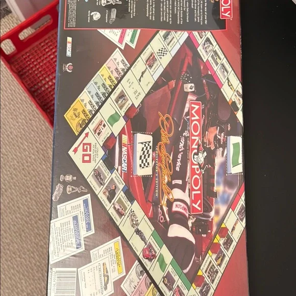 NASCAR Dale Earnhardt Collector's Edition Board Game Monopoly - Picture 2 of 2